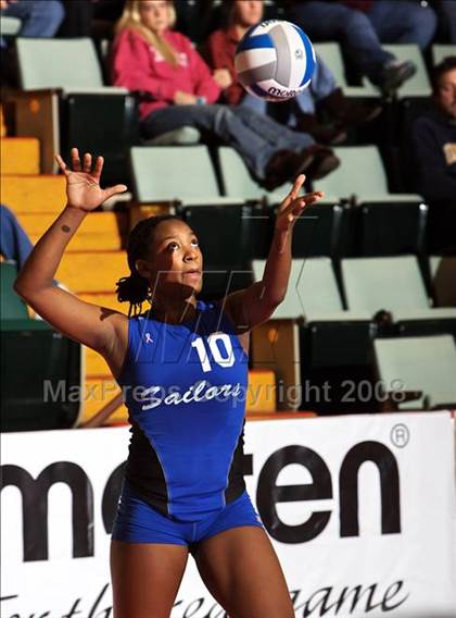 Thumbnail 2 in Eden vs. Hudson (NYSPHSAA Class B Final) photogallery.