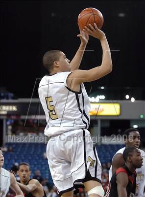 Thumbnail 3 in Fairfield vs. Archbishop Mitty (CIF NorCal Regional D2 Final) photogallery.