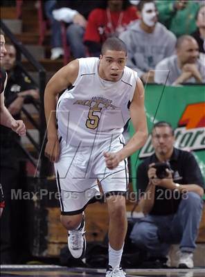 Thumbnail 3 in Fairfield vs. Archbishop Mitty (CIF NorCal Regional D2 Final) photogallery.