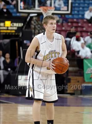 Thumbnail 1 in Fairfield vs. Archbishop Mitty (CIF NorCal Regional D2 Final) photogallery.