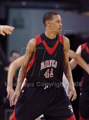 Thumbnail 3 in Fairfield vs. Archbishop Mitty (CIF NorCal Regional D2 Final) photogallery.