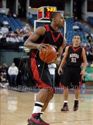 Thumbnail 2 in Fairfield vs. Archbishop Mitty (CIF NorCal Regional D2 Final) photogallery.