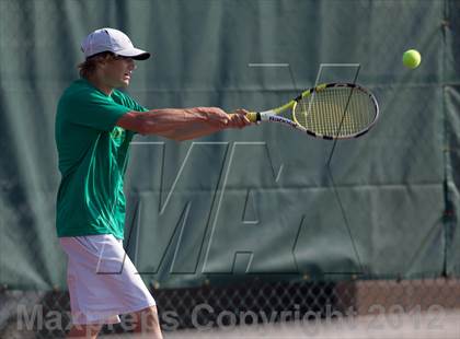 Thumbnail 2 in Triton Central Invitational photogallery.