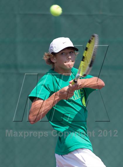 Thumbnail 3 in Triton Central Invitational photogallery.