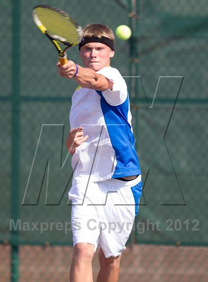 Thumbnail 3 in Triton Central Invitational photogallery.