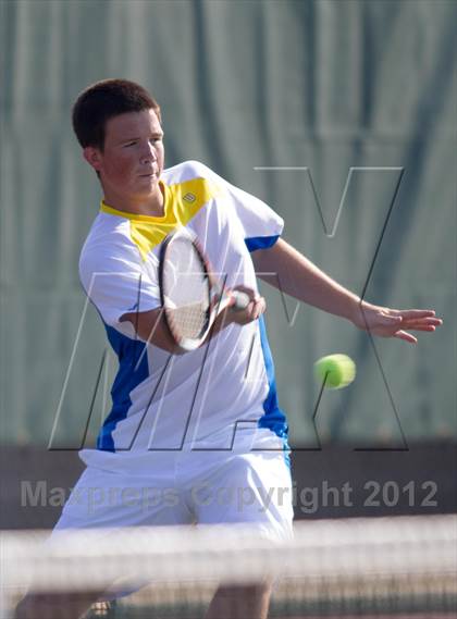 Thumbnail 2 in Triton Central Invitational photogallery.