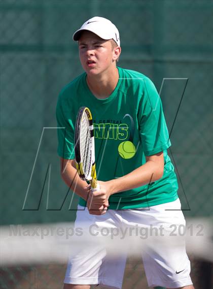 Thumbnail 1 in Triton Central Invitational photogallery.