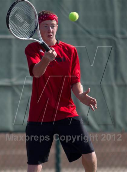 Thumbnail 2 in Triton Central Invitational photogallery.