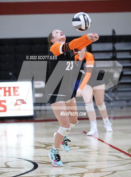 Thumbnail 1 in Amanda-Clearcreek @ Circleville photogallery.