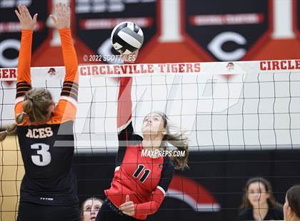 Thumbnail 3 in Amanda-Clearcreek @ Circleville photogallery.