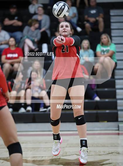 Thumbnail 3 in Amanda-Clearcreek @ Circleville photogallery.