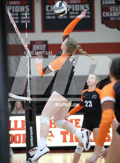 Thumbnail 1 in Amanda-Clearcreek @ Circleville photogallery.
