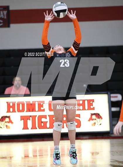 Thumbnail 3 in Amanda-Clearcreek @ Circleville photogallery.