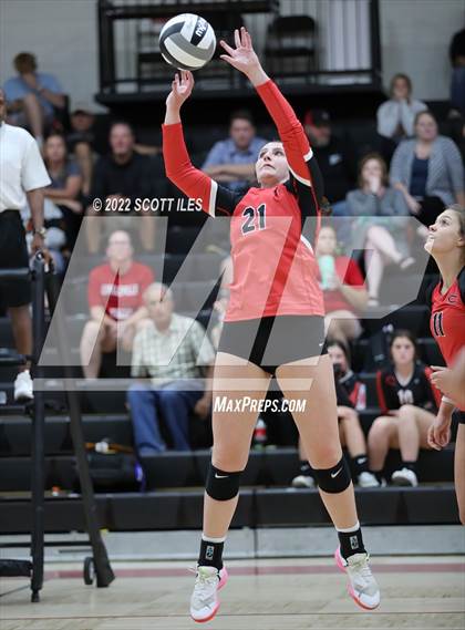 Thumbnail 2 in Amanda-Clearcreek @ Circleville photogallery.