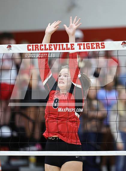 Thumbnail 1 in Amanda-Clearcreek @ Circleville photogallery.