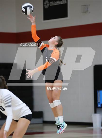 Thumbnail 3 in Amanda-Clearcreek @ Circleville photogallery.