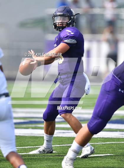 Thumbnail 2 in Nimitz @ Timber Creek photogallery.