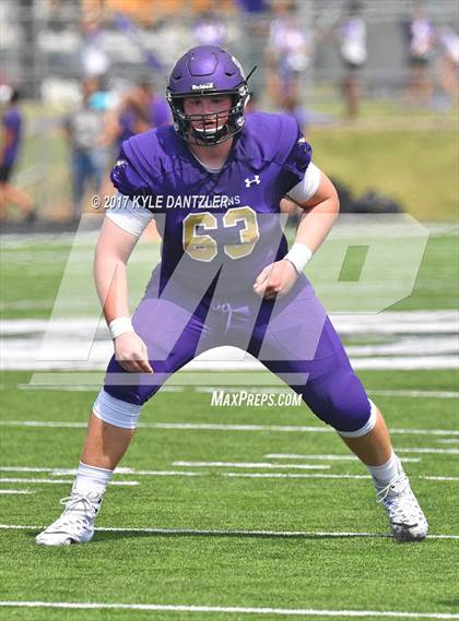 Thumbnail 3 in Nimitz @ Timber Creek photogallery.