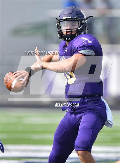 Thumbnail 3 in Nimitz @ Timber Creek photogallery.