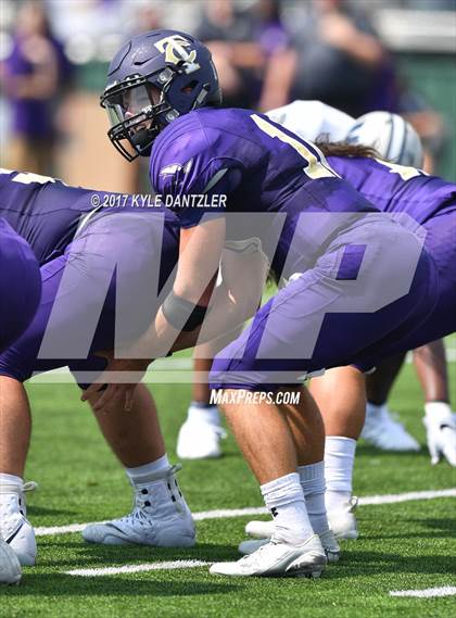 Thumbnail 3 in Nimitz @ Timber Creek photogallery.