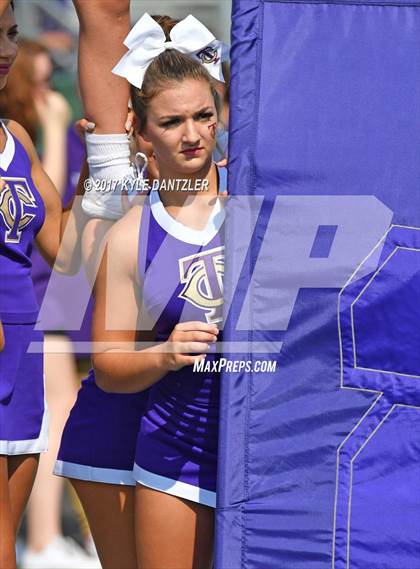 Thumbnail 1 in Nimitz @ Timber Creek photogallery.