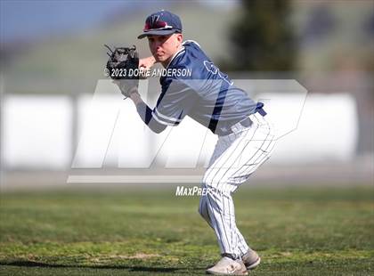Thumbnail 3 in Del Campo @ Vista del Lago photogallery.