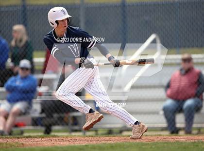 Thumbnail 1 in Del Campo @ Vista del Lago photogallery.