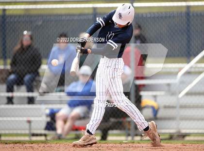 Thumbnail 1 in Del Campo @ Vista del Lago photogallery.