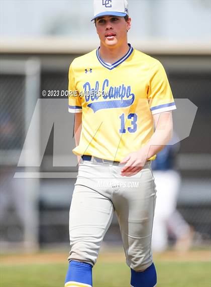 Thumbnail 2 in Del Campo @ Vista del Lago photogallery.