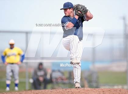 Thumbnail 3 in Del Campo @ Vista del Lago photogallery.