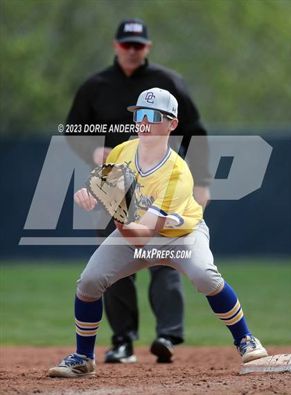 Thumbnail 1 in Del Campo @ Vista del Lago photogallery.