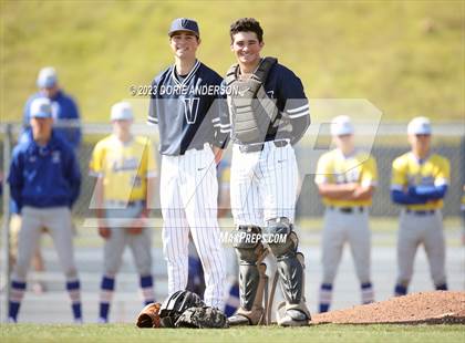 Thumbnail 2 in Del Campo @ Vista del Lago photogallery.