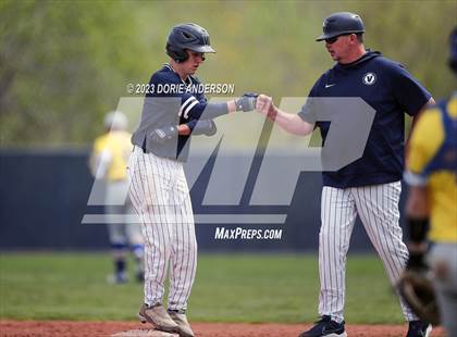 Thumbnail 2 in Del Campo @ Vista del Lago photogallery.