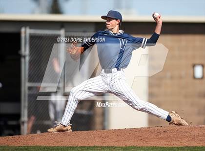 Thumbnail 3 in Del Campo @ Vista del Lago photogallery.