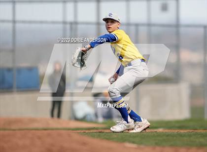Thumbnail 3 in Del Campo @ Vista del Lago photogallery.