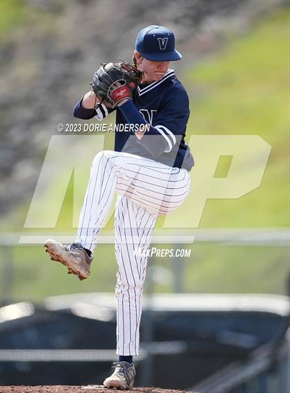 Thumbnail 3 in Del Campo @ Vista del Lago photogallery.