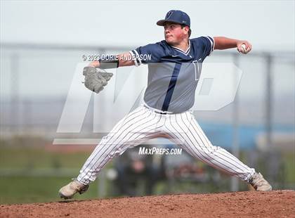Thumbnail 1 in Del Campo @ Vista del Lago photogallery.
