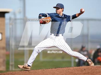 Thumbnail 1 in Del Campo @ Vista del Lago photogallery.