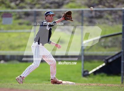 Thumbnail 2 in Del Campo @ Vista del Lago photogallery.