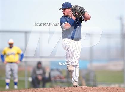 Thumbnail 2 in Del Campo @ Vista del Lago photogallery.