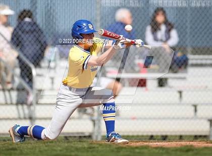 Thumbnail 1 in Del Campo @ Vista del Lago photogallery.