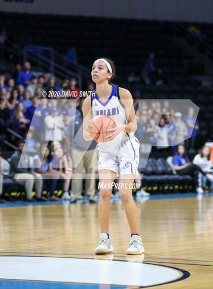 Thumbnail 3 in Liberty vs. Central (MSHSAA Class 5 Sectional) photogallery.