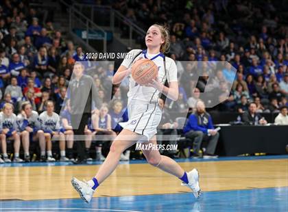 Thumbnail 1 in Liberty vs. Central (MSHSAA Class 5 Sectional) photogallery.