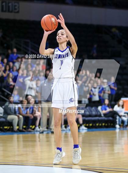 Thumbnail 1 in Liberty vs. Central (MSHSAA Class 5 Sectional) photogallery.