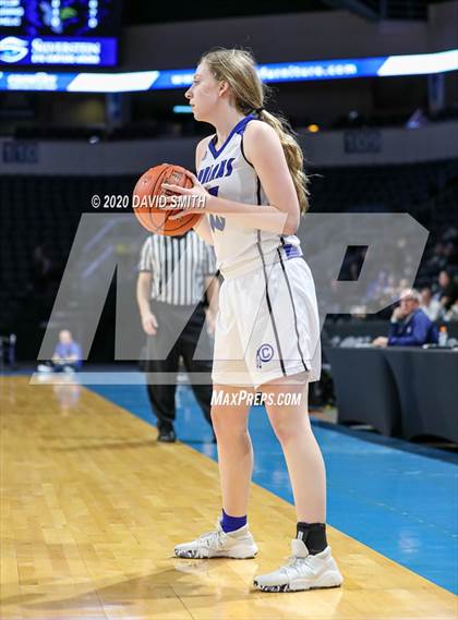 Thumbnail 1 in Liberty vs. Central (MSHSAA Class 5 Sectional) photogallery.