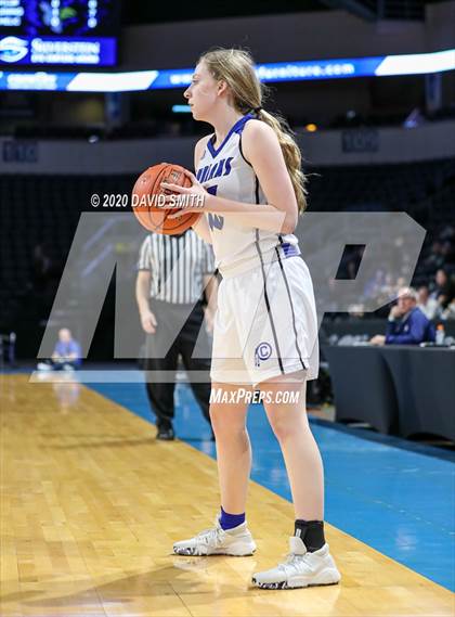 Thumbnail 1 in Liberty vs. Central (MSHSAA Class 5 Sectional) photogallery.