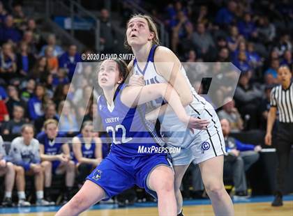 Thumbnail 3 in Liberty vs. Central (MSHSAA Class 5 Sectional) photogallery.