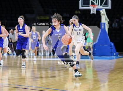 Thumbnail 2 in Liberty vs. Central (MSHSAA Class 5 Sectional) photogallery.