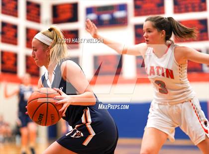 Thumbnail 3 in DePaul College Prep vs. Latin photogallery.