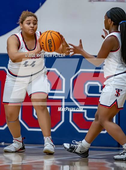 Thumbnail 3 in Overhills @ Terry Sanford photogallery.